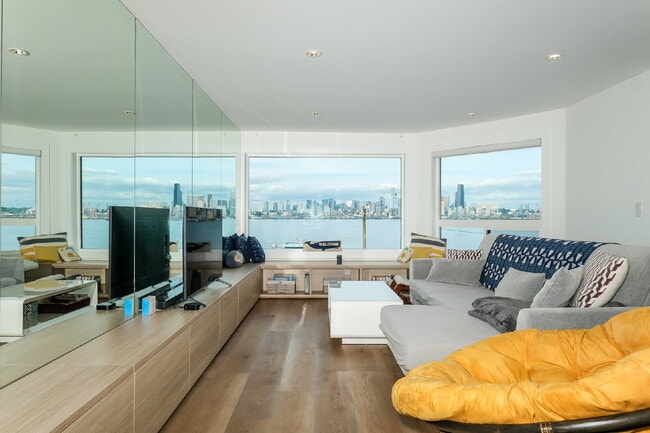 Building Photo - LUXURY WATER-VIEW CONDO FOR RENT- FULLY RENOVATED- WEST SEATTLE/ALKI