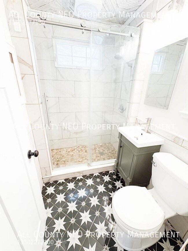 Building Photo - 2359 12th St