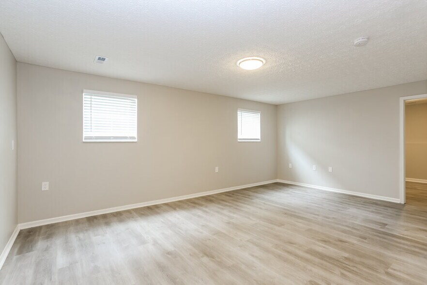 Building Photo - 2980 Moyer Ln