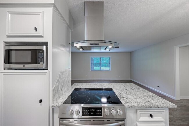 Building Photo - 15458 Rabon Chapel Rd