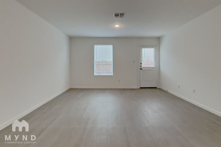 Building Photo - 6816 Marble Rdg