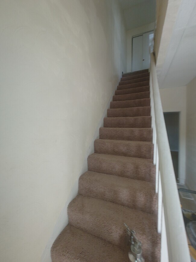 Building Photo - 5515 2nd Ave