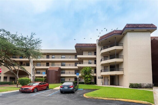 Building Photo - 10401 W Broward Blvd