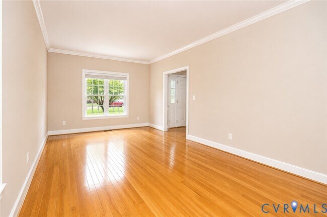 Building Photo - 11320 Sadler Oaks Dr