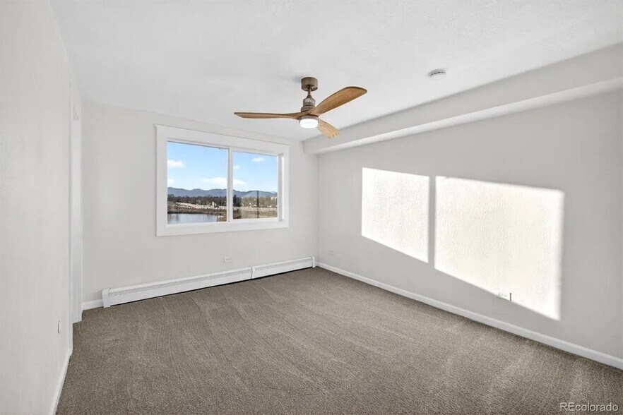 Building Photo - 3047 W 47th Ave