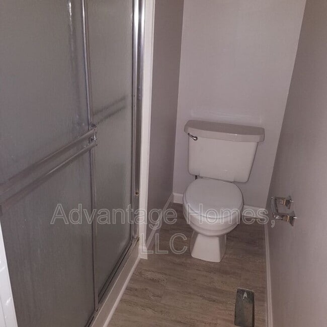 Building Photo - 304 W 132 St