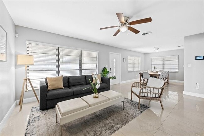 Building Photo - 1601 NE 63rd St