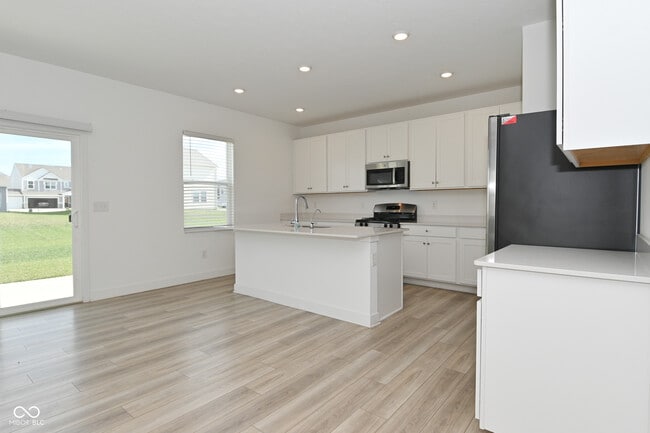 Building Photo - 7305 Sayers Rd