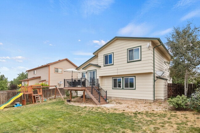 Building Photo - 770 Stargate Dr