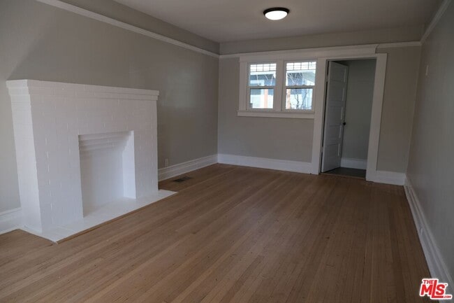 Building Photo - 1665 W 30th St