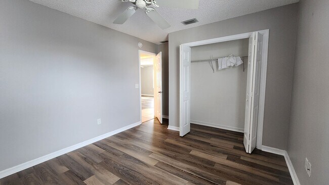 Building Photo - Village of Ashland