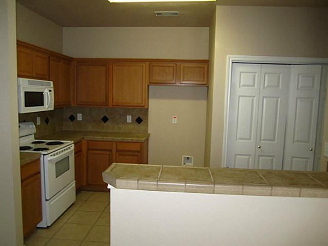 Building Photo - 5905 Lovingham Ct