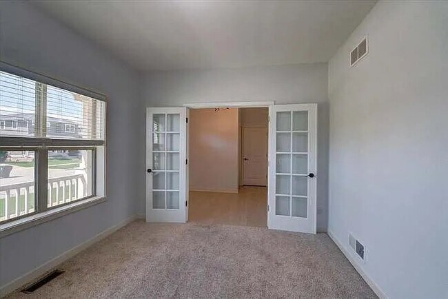 Building Photo - 9416 Stoneywood Blvd