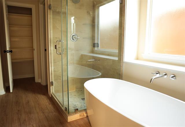 Building Photo - 5716 Lafayette Dr