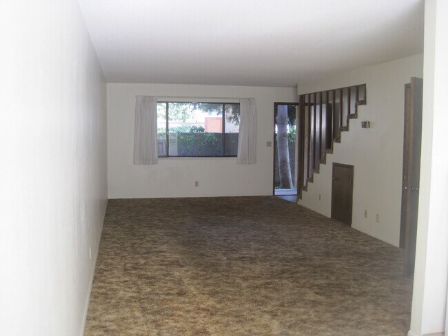 Building Photo - 673 Grand Ave