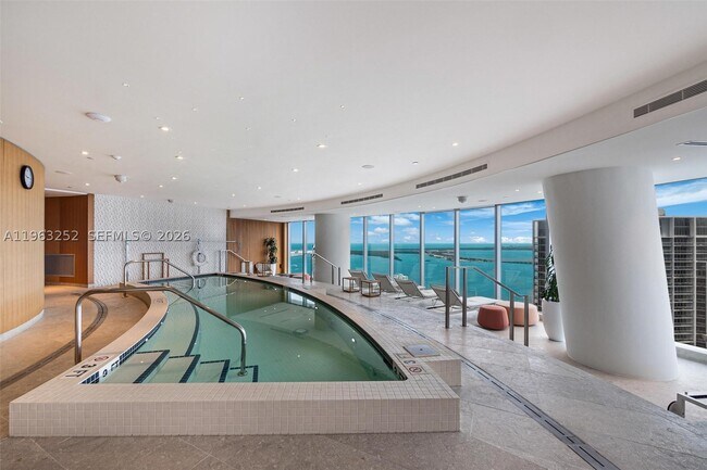 Building Photo - 300 Biscayne Blvd