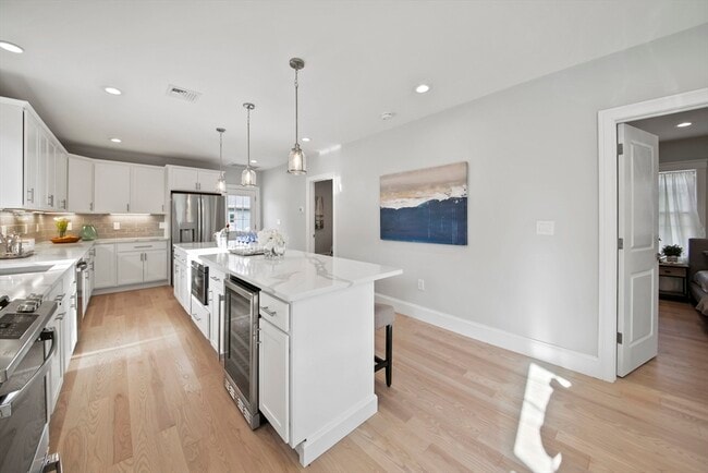 Building Photo - 80 Massachusetts Ave