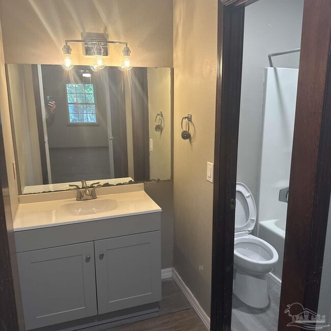 Building Photo - 455 Stara Cir