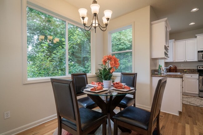 Building Photo - 4920 SW Slavin Rd