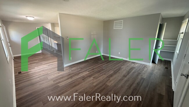Building Photo - Cute Kettering Home!