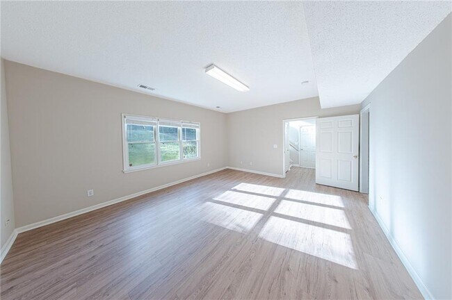 Building Photo - 2193 Northbrook Ridge NW