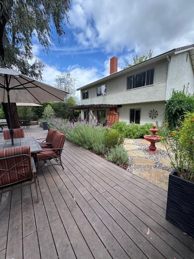 Building Photo - Charming Home with Lavender Gardens & Hot Tub Retreat