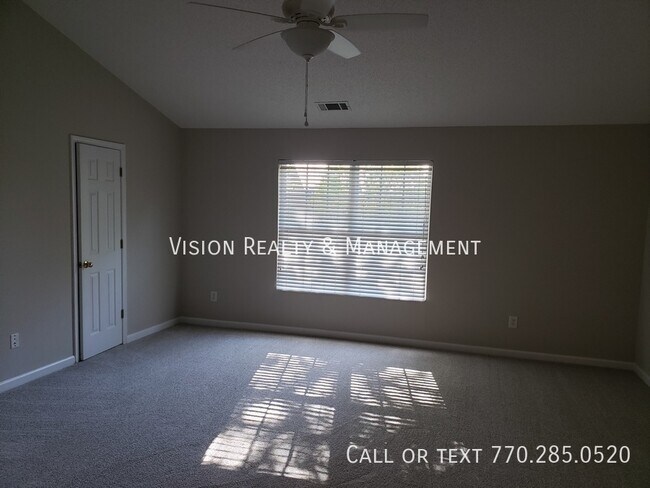 Building Photo - 100 Fieldview Lane
