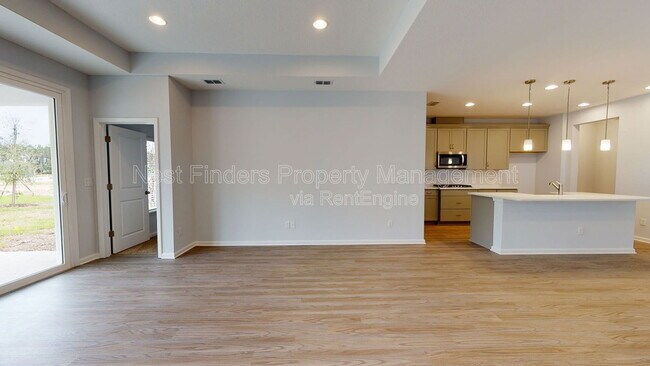 Building Photo - 443 Watervale Dr