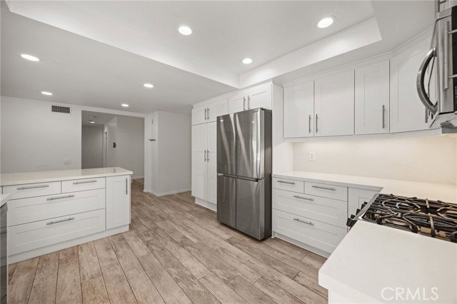 Building Photo - 26941 Floresta Ln