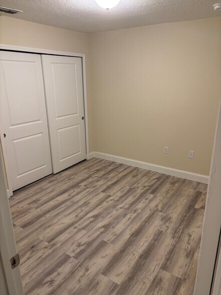 Building Photo - 2504 Aventurine St