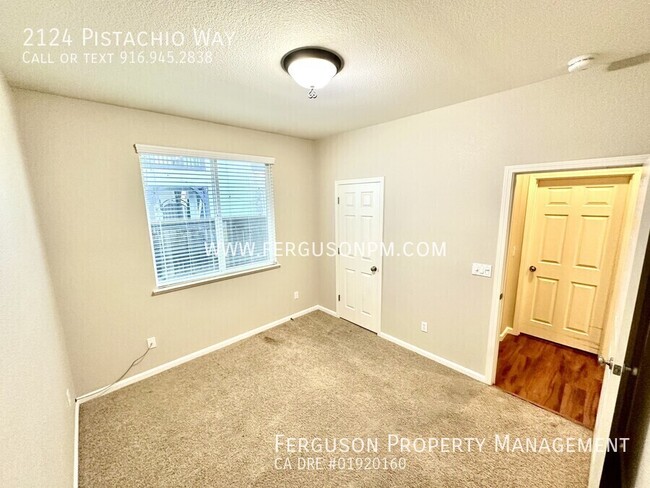 Building Photo - 2124 Pistachio Way