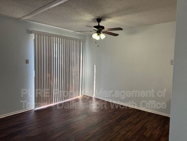 Building Photo - 625 Timberline Dr