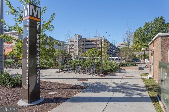 Building Photo - 2312 Wheystone Ct