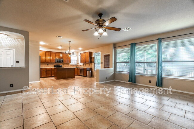 Building Photo - 409 Loch Lomond Dr