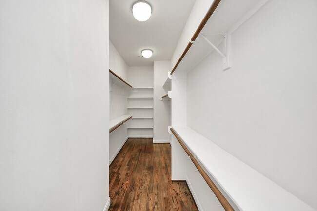 Building Photo - 1265A Bonner St