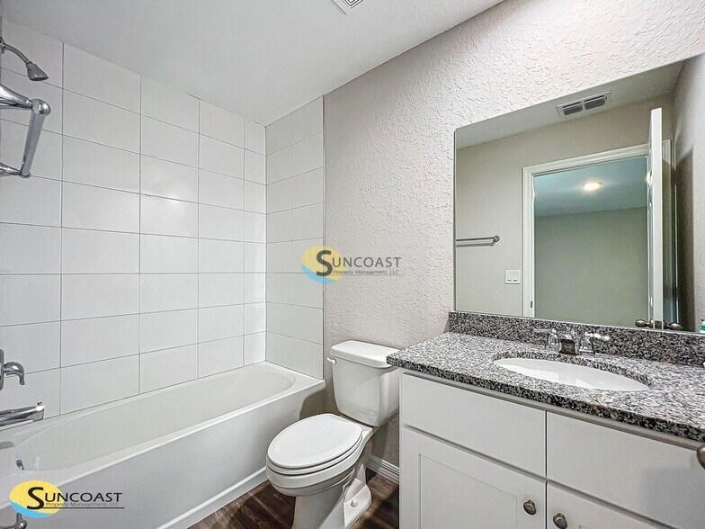 Building Photo - 8519 Juniper Rd