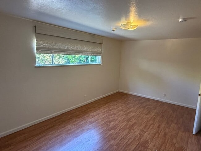 Building Photo - Central Richmond 2-Bedroom Home Near City ...