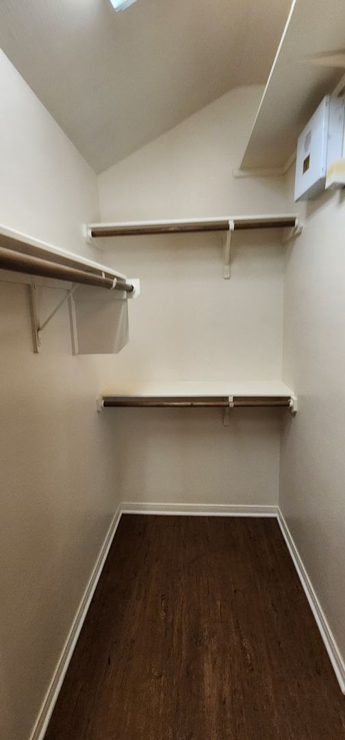 Building Photo - Gorgeous 2 bed/2 bath near Bunny Trail in Killeen!