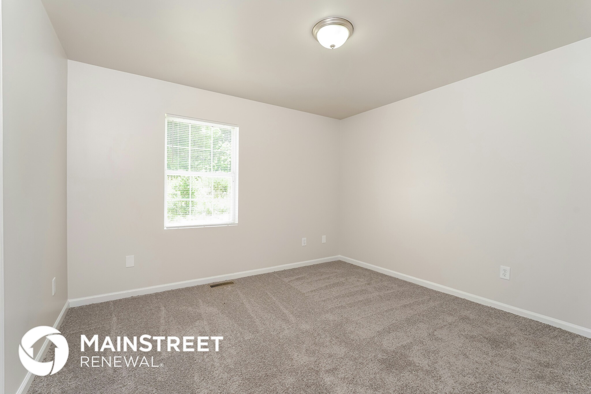 Building Photo - 326 Mountview Dr
