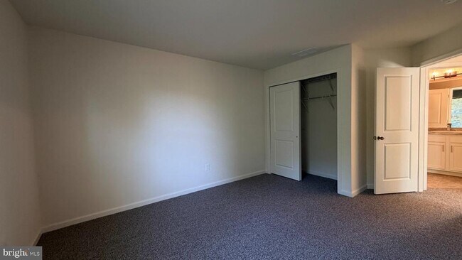 Building Photo - 78 Tansboro Rd