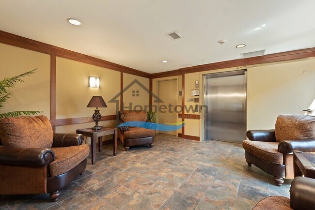 Building Photo - Two Bed, Two Bath Luxury Riverstone Condo!
