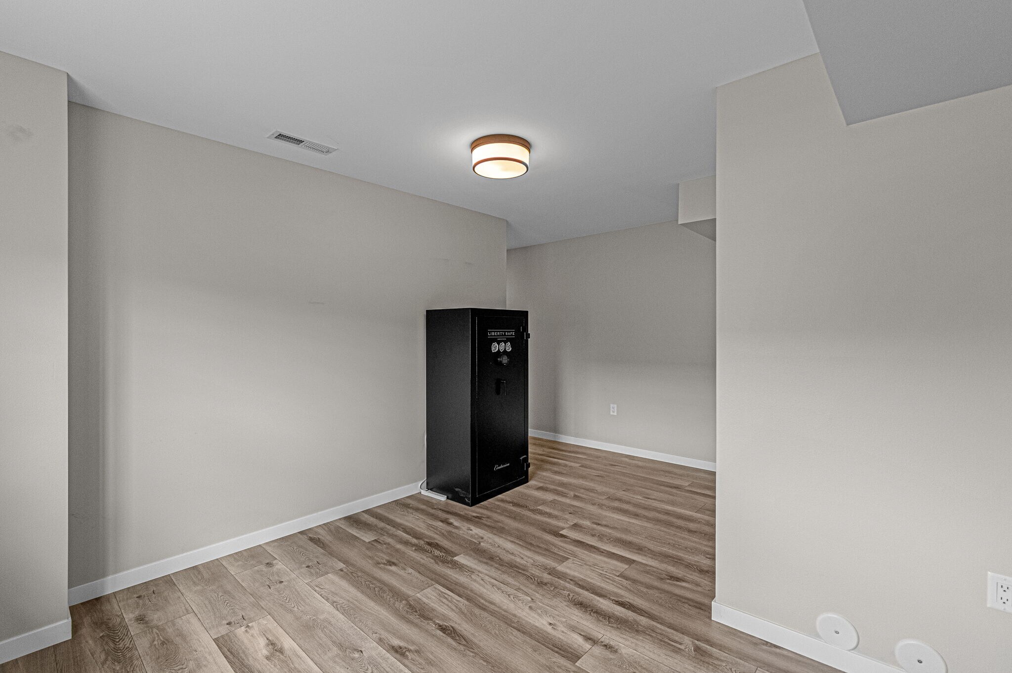 Building Photo - 1024 Dubs Dr