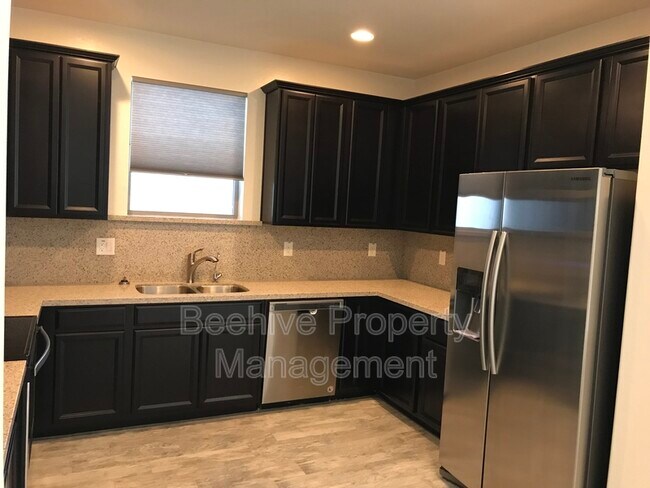Building Photo - 3014 N 72nd St