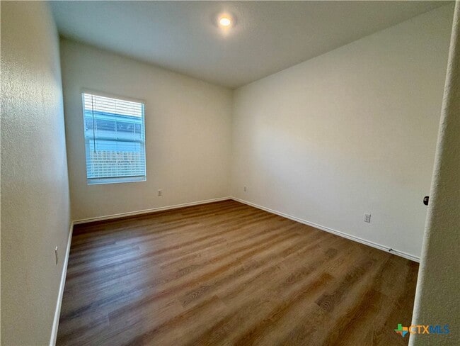 Building Photo - 345 The Bad Wy