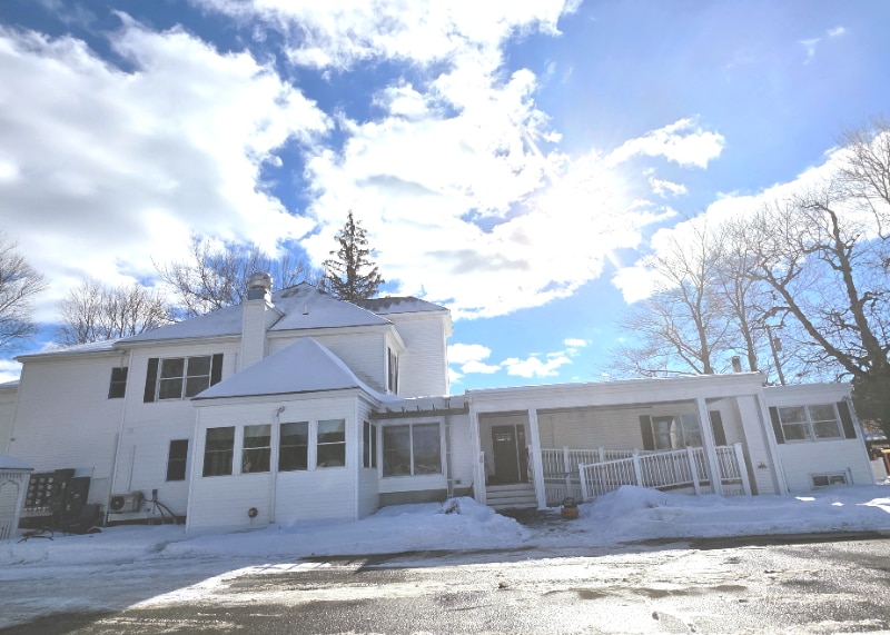 Building Photo - 313 State St