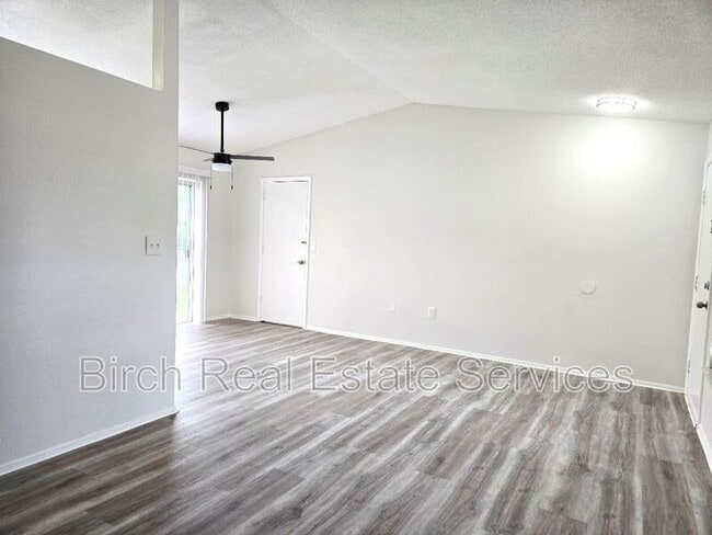 Building Photo - 5122 Muriel Ln