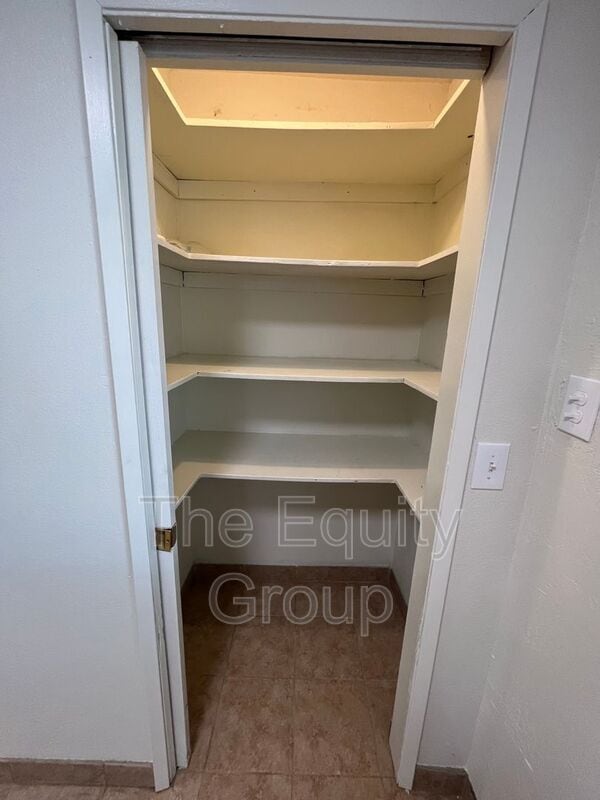 Building Photo - 12975 Houston Ave