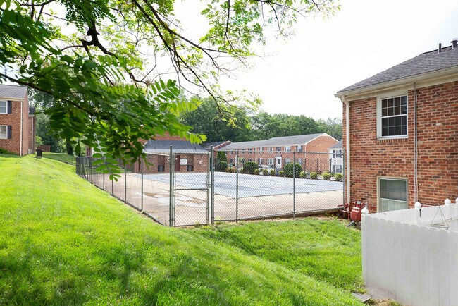 Building Photo - 118 Hessian Hills Ridge