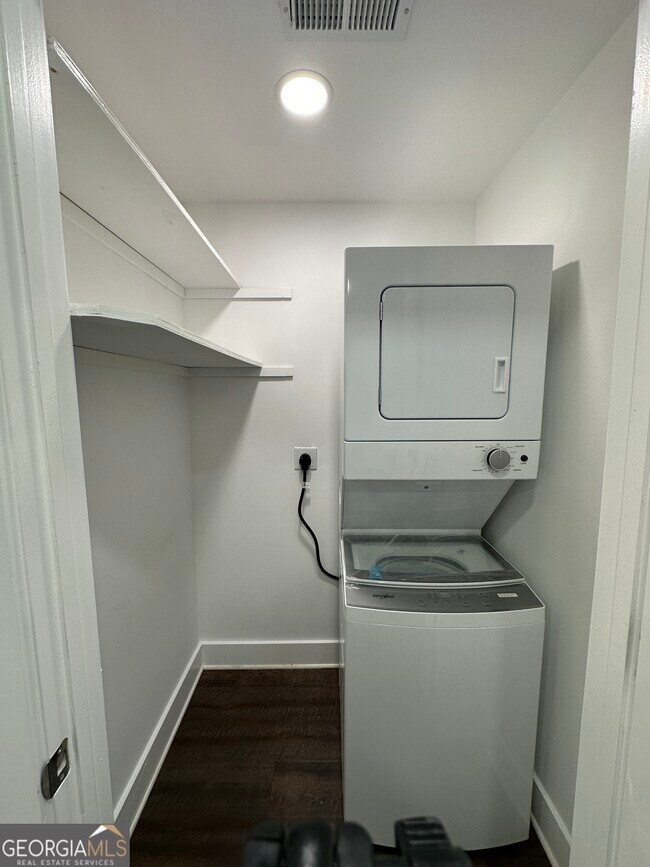 Building Photo - 0 Whitehead Cir