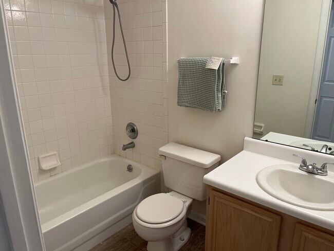 Building Photo - 1502 Spinnaker Way